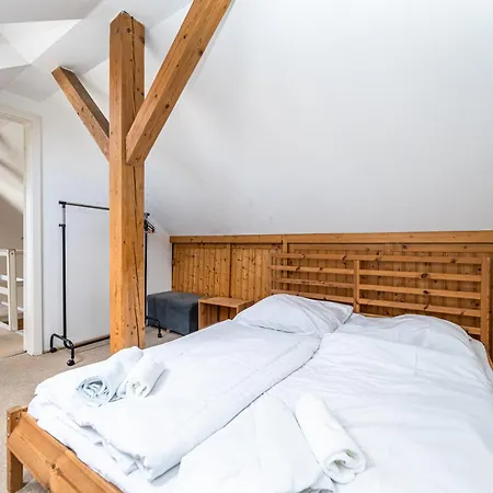 Apartment Beautiful Loft In 3 Prag