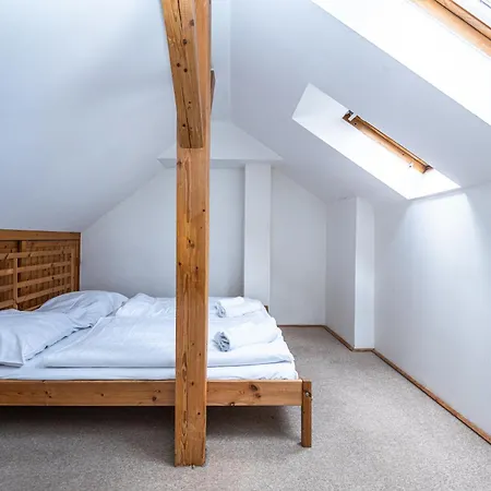 Beautiful Loft In 3 * Prag